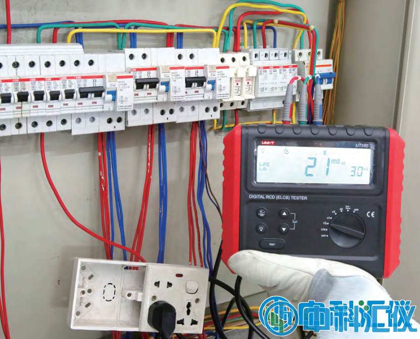 UT580系列漏電保護(hù)開(kāi)關(guān)測(cè)試儀.png